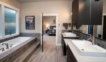 3265 NW Kidd Pl, Bend, OR 97703