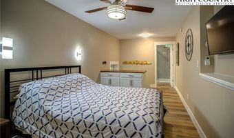133 Cliffwood Dr, Banner Elk, NC 28604