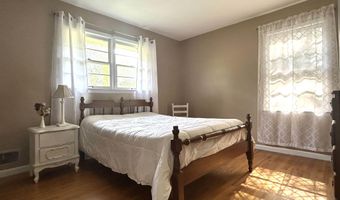 4208 BRIAN Dr, Anniston, AL 36201