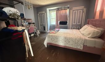 1827 Carll St, Cincinnati, OH 45225