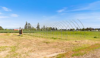 21805 BOONES FERRY Rd, Aurora, OR 97002