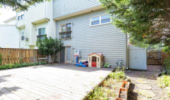 43782 BROOKLINE Ter, Ashburn, VA 20147