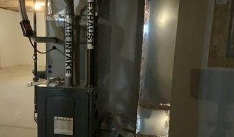 25 Damato Way, Agawam, MA 01001