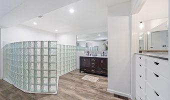 3317 Riverside Dr, Anderson, CA 96007
