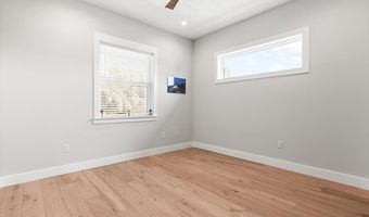 211 BELVEDERE St, Atlantic Beach, FL 32233