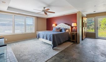 27615 Alps Ln, Escondido, CA 92026