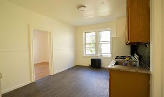 573 AVENUE E 4, Bayonne, NJ 07002