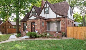 9211 Niles Pl, Affton, MO 63123
