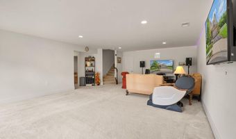 41699 BROOKEBOUROUGH Ct, Aldie, VA 20105