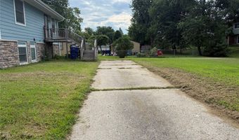 1418 Wheeler St, Ames, IA 50010