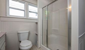 503 Mcnatt Ave, Aurora, MO 65605