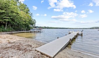 301 PRIDE FARM Rd, Falmouth, ME 04105