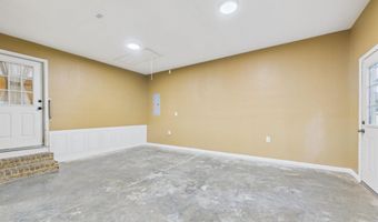 40 Chimney Rd, Batesville, AR 72501