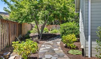 772 St Andrews Cir, Ashland, OR 97520