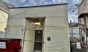 1368-1370 E Main St, Bridgeport, CT 06608
