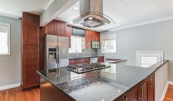 1316 S BUCHANAN St, Arlington, VA 22204