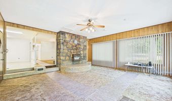 429 Oak Grove Rd, Batesville, AR 72501