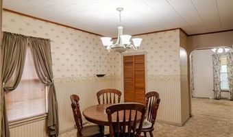 1134 Atchison St, Atchison, KS 66002