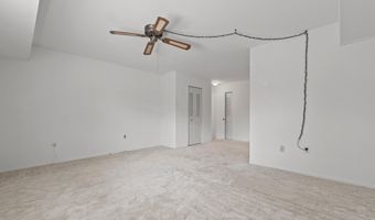 6 CHASE HALL, Dover, DE 19904