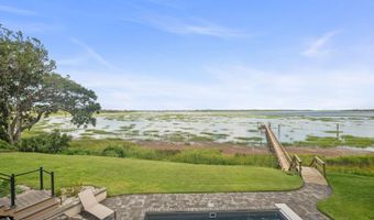 2102 Bay St, Beaufort, SC 29902