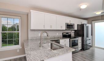 1892 Lindsay Ln, Ann Arbor, MI 48104