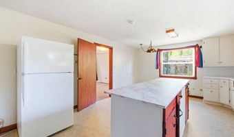34 7th St, Apalachicola, FL 32320