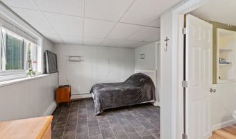 18 Phil St, Barre, VT 05649