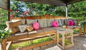 720 Sky Mountain Ln, Alpine, CA 91901