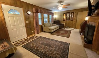 305 1st Pl SW, Arab, AL 35016