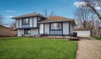520 22nd Ave SW, Altoona, IA 50009