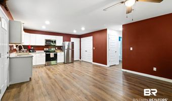 10 Middleton Ln, Atmore, AL 36502