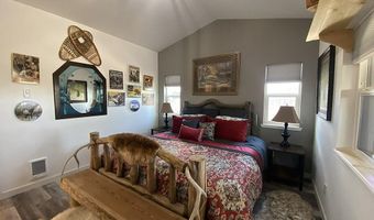 1110 Apex Ln, Challis, ID 83226