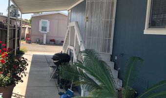 171 Leisure Park Cir, Santa Rosa, CA 95401