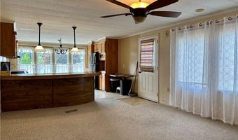 35 Sherwood Valley Ln, Coventry, RI 02816
