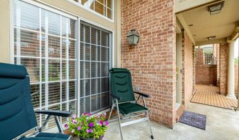 2846 Barclay Way, Ann Arbor, MI 48105