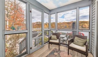 340 W Lakeshore Dr, Alloway, NJ 07422