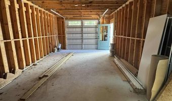 216 15th St, Apalachicola, FL 32320