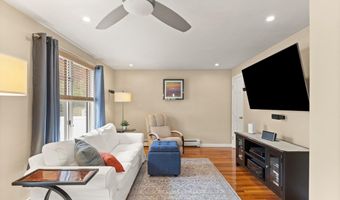 51 Millbrook Rd, Beverly, MA 01915
