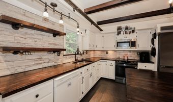 1225 Suncook Valley Rd, Barnstead, NH 03225