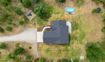 871 W Kenai Ln, Athol, ID 83801