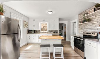 112 Dearborn St, Caldwell, ID 83605