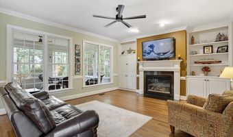 330 Chanticlair Dr, Apex, NC 27502