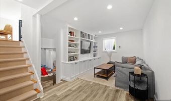 98 Prescott St, Demarest, NJ 07627