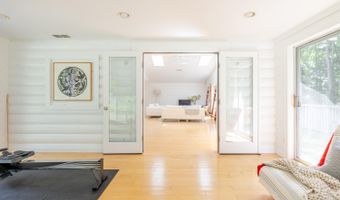 30-40 Fawn Ln, Accord, NY 12404