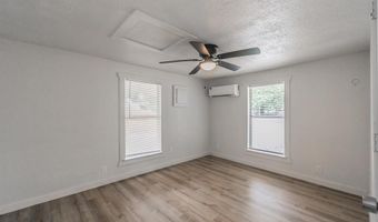 211 S Line St, Weatherford, TX 76086