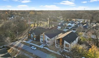 1145 NE Monroe St, Bentonville, AR 72712