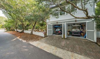 617 Ocracoke Way, Bald Head Island, NC 28461
