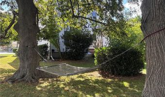 65 Maple Ave, Middletown, RI 02842