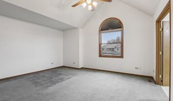 468 Joren Trl, Antioch, IL 60002