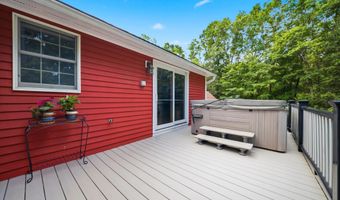 140 Appletree Rd, Auburn, NH 03032